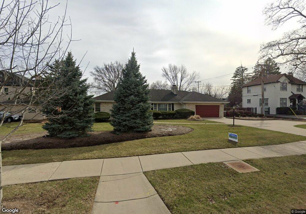 198 E Saint Charles Rd, Elmhurst, IL 60126 - photo 1