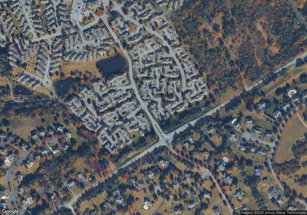 104 E Hunt Master Hollow unit 1, Glen Mills, PA 19342 - photo 1