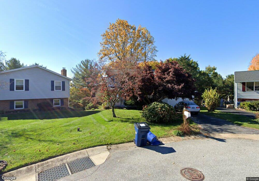 7086 Bridle Ct, Sykesville, MD 21784 - photo 1