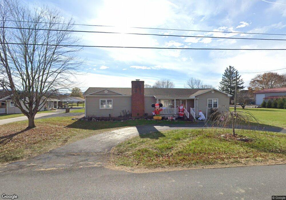 109 Spring Ave, Moorefield, WV 26836 - photo 1