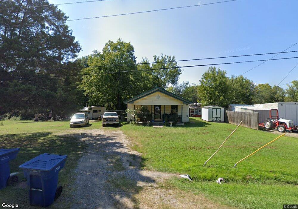 212 Gore St, Muldrow, OK 74948 - photo 1
