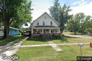 203 E Woods St, Avon, IL 61415