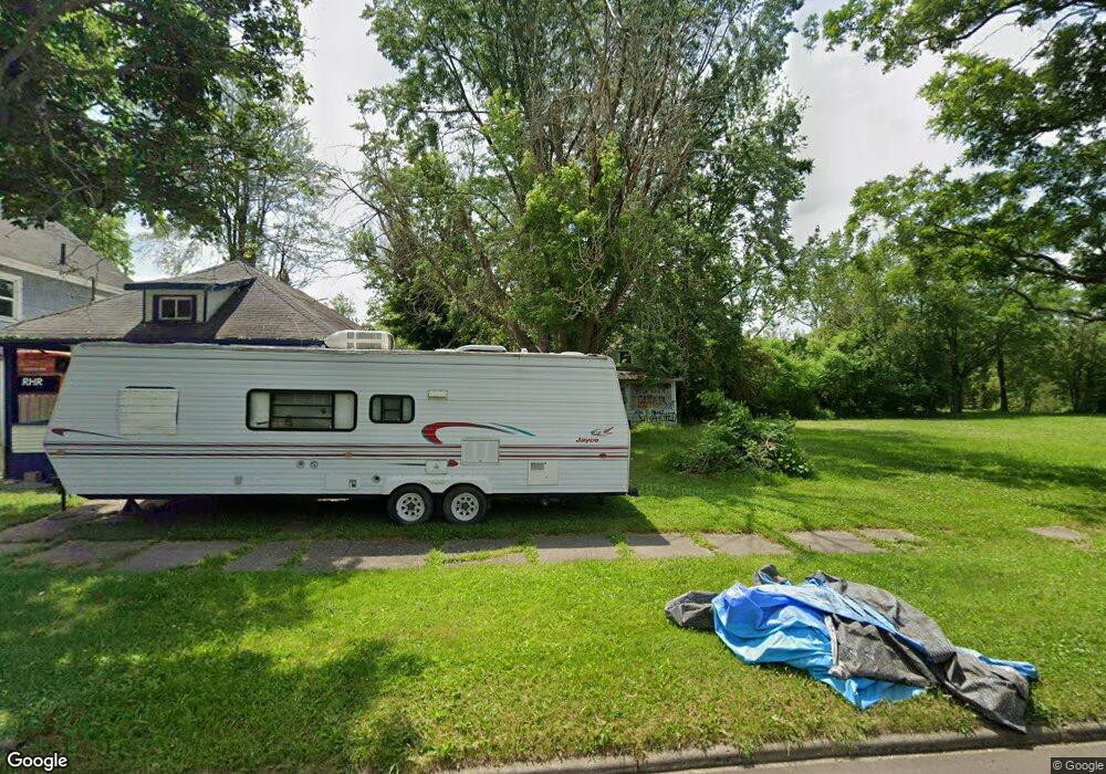 1718 Mabel Ave, Flint, MI 48506 - photo 1