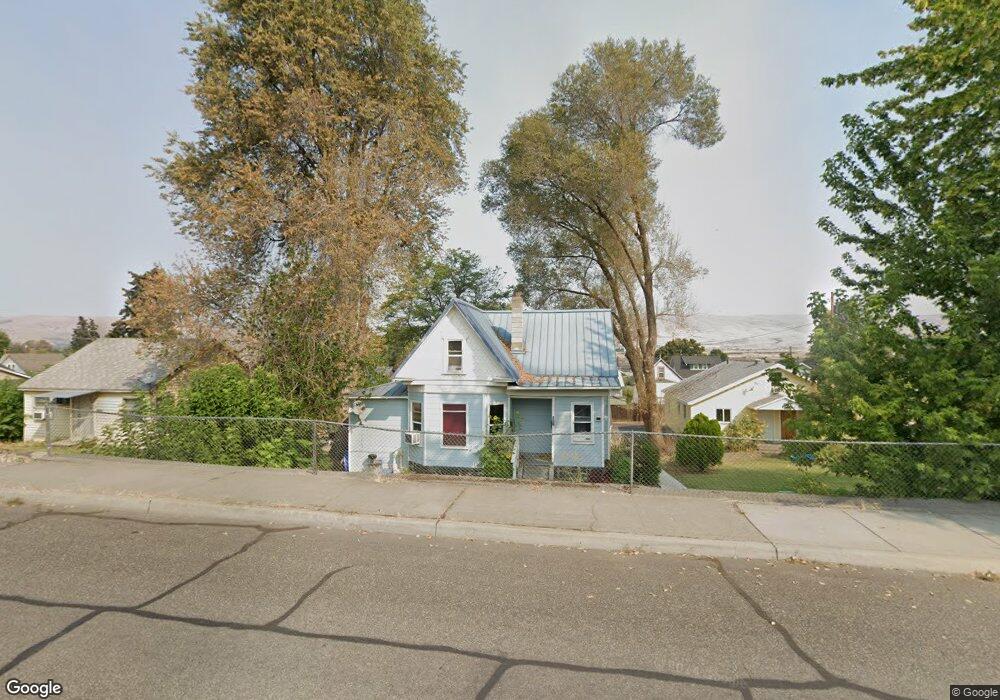 1119 E 10th St, the Dalles, OR 97058 - photo 1