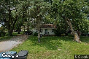 235 N Fieldcrest Rd, Decatur, IL 62522