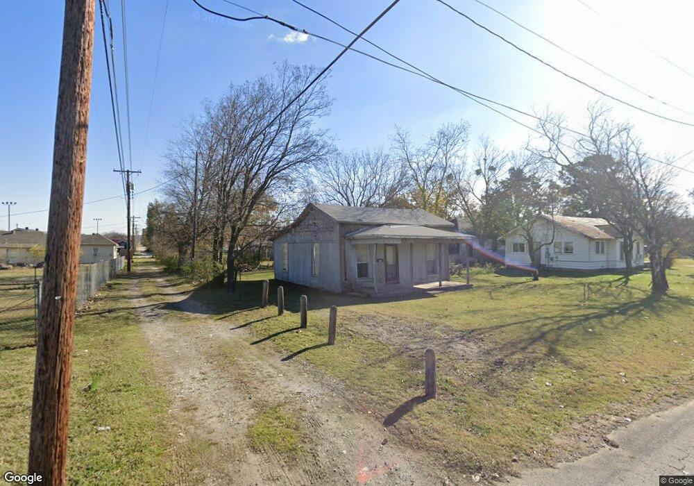 1212 W Broadway St, Henryetta, OK 74437 - photo 1