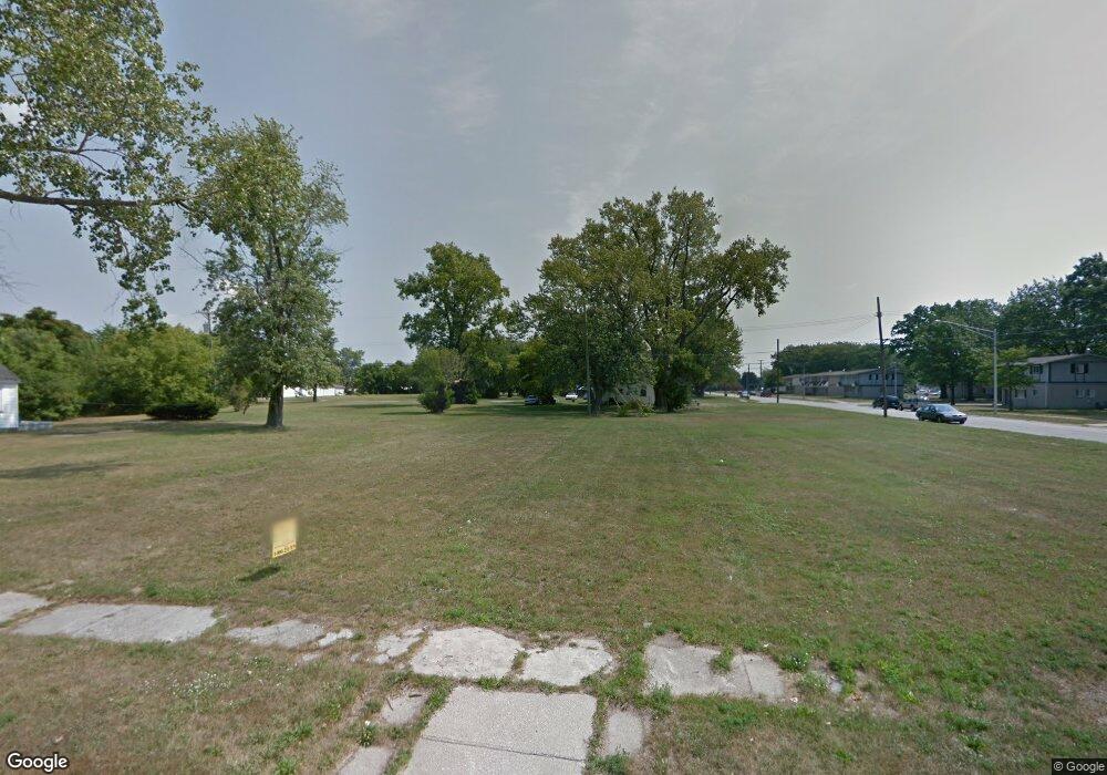 2942 27th St, Port Huron, MI 48060 - photo 1