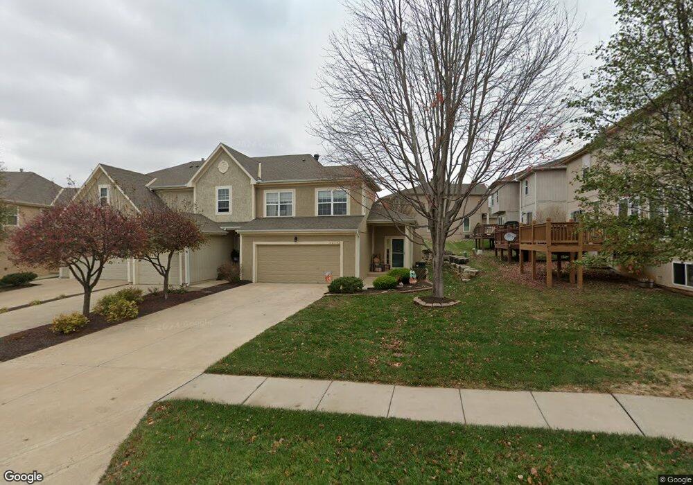 22702 W 71st Terrace, Shawnee, KS 66227 - photo 1