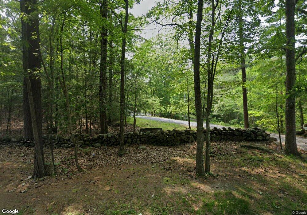 54 Stark Rd, Derry, NH 03038 - photo 1