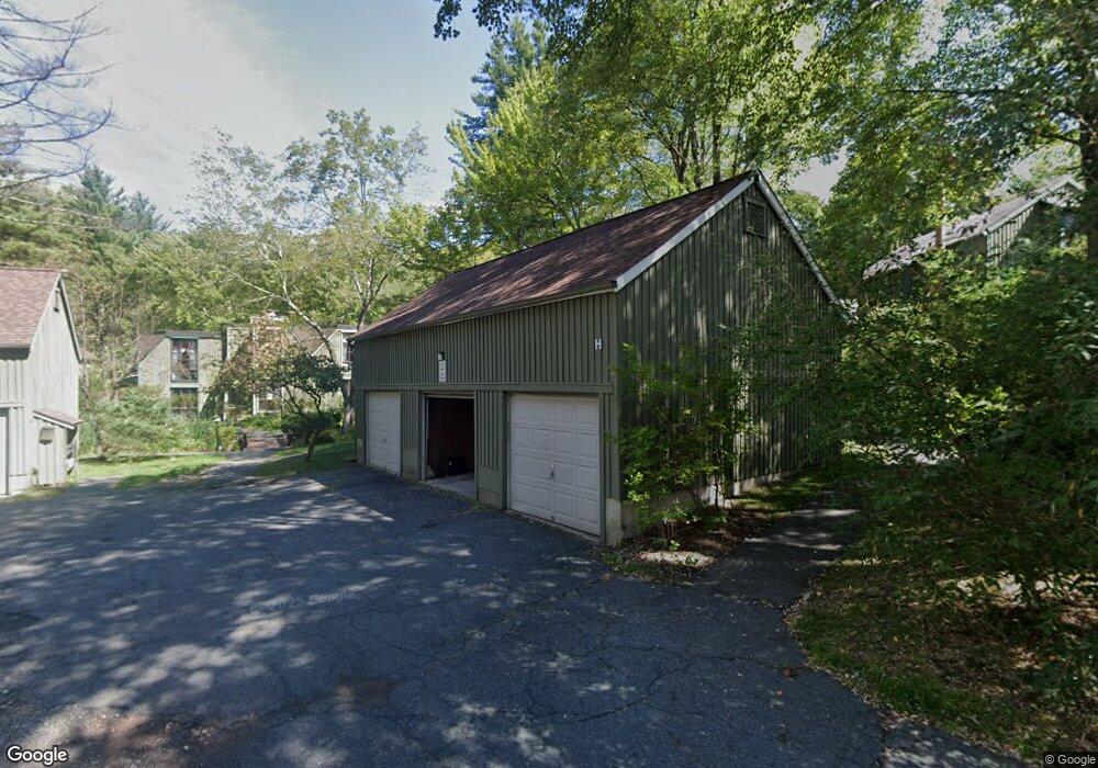 27 Pine Grove, Amherst, MA 01002 - photo 1