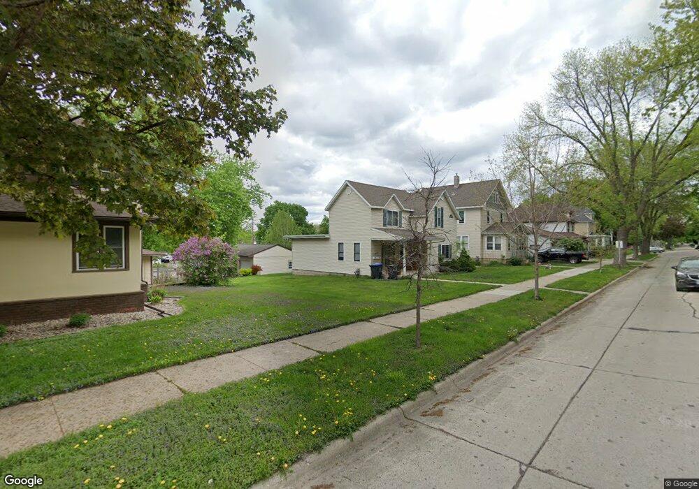 1012 N 5th St, Mankato, MN 56001 - photo 1