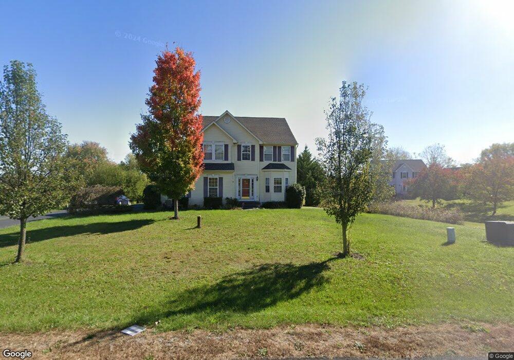 476 Pinnacle Dr, Bunker Hill, WV 25413 - photo 1