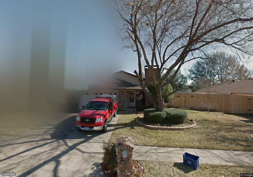 3000 Oakridge Dr, Bedford, TX 76021 - photo 1
