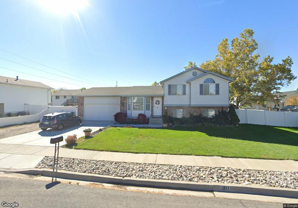 1217 W 1900 N, Lehi, UT 84043 - photo 1