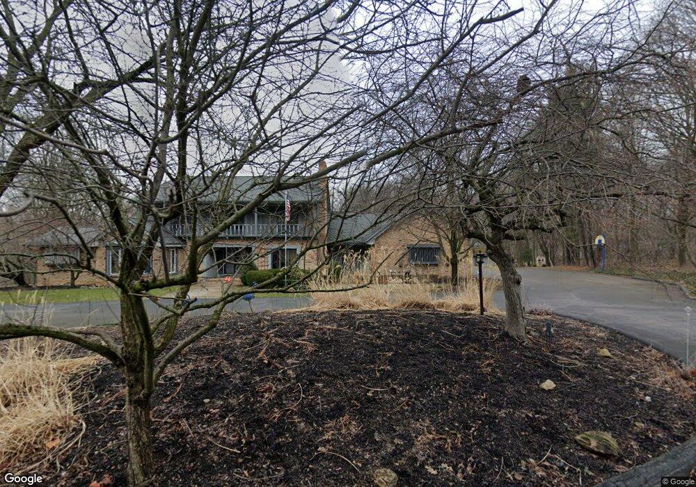 1330 Briarcliffe Dr, Flint, MI 48532 - photo 1