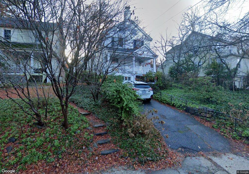 24 Cross St, Bronxville, NY 10708 - photo 1