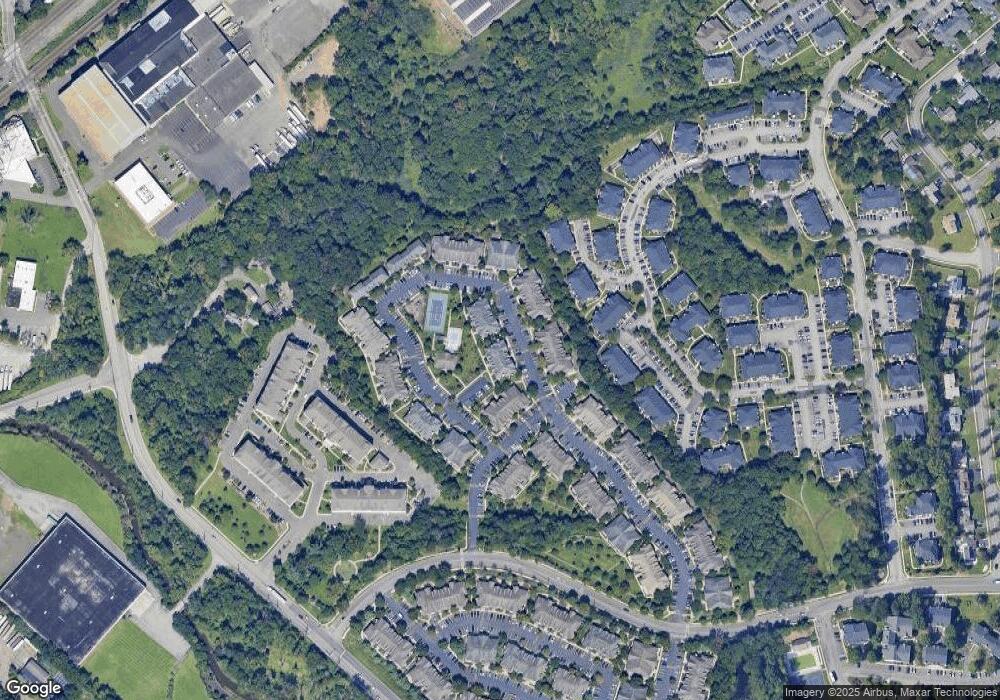 94 Forest Dr, Piscataway, NJ 08854 - photo 1