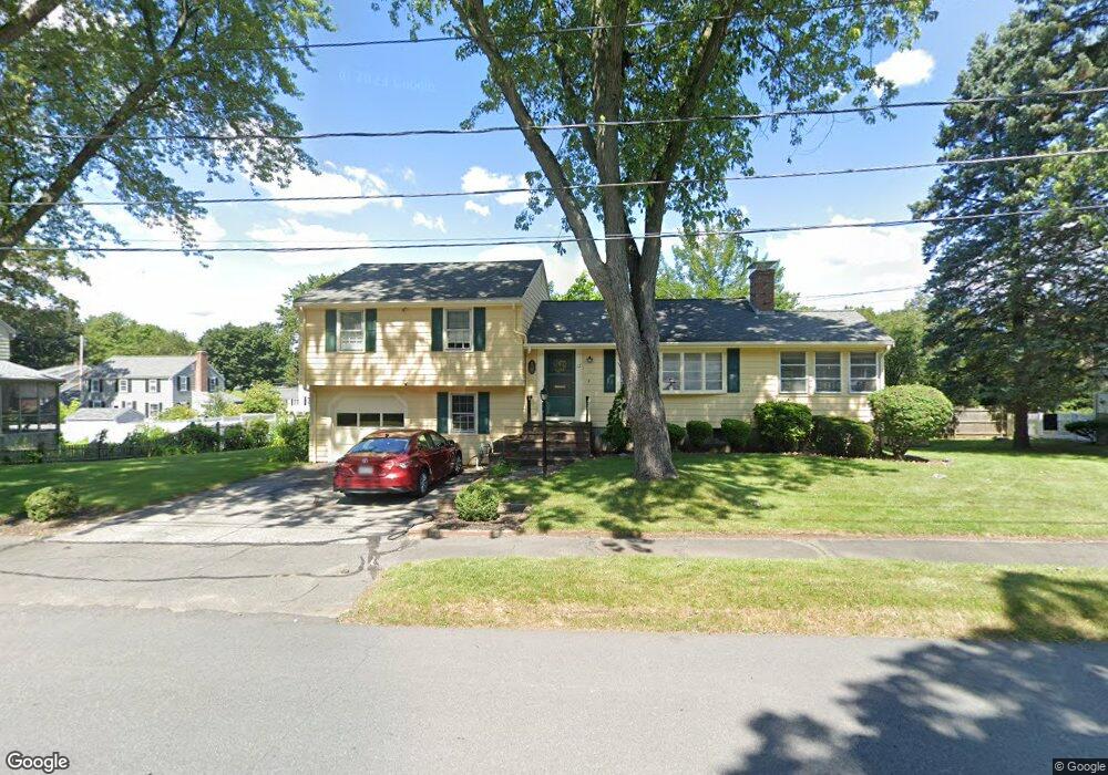 12 Robin Rd, Reading, MA 01867 - photo 1