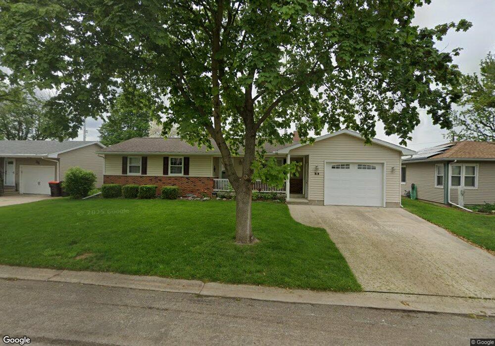 23 Tulip Dr, Lincoln, IL 62656 - photo 1