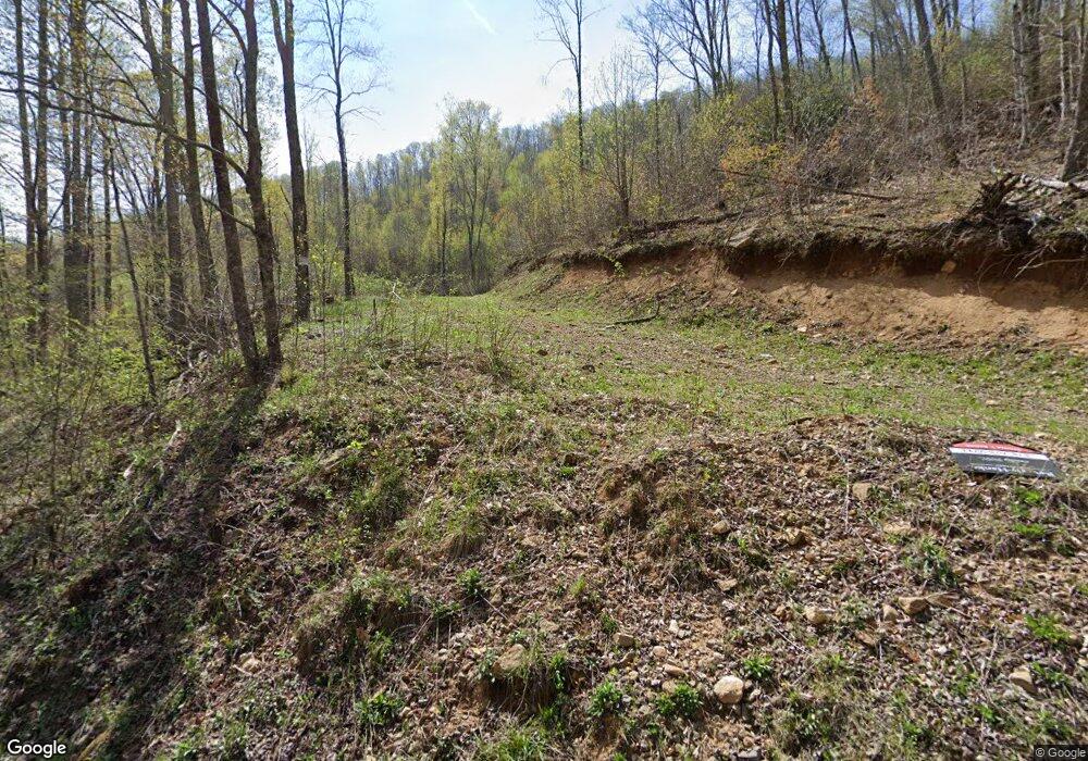 1202 Simms Fork Rd, Burnsville, NC 28714 - photo 1