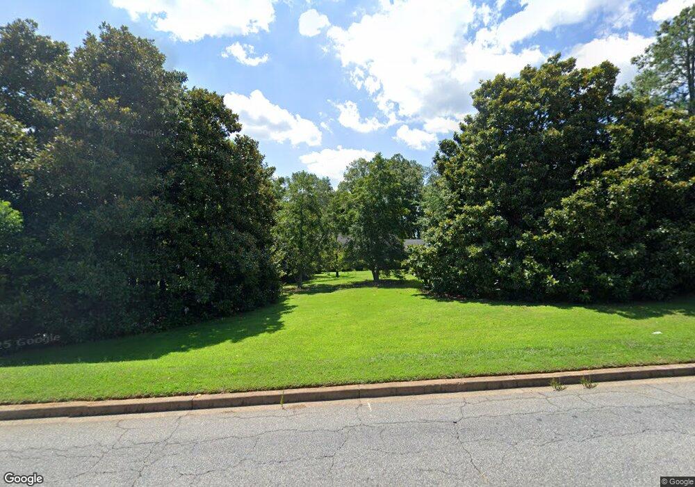 908 Pelham Rd, Greenville, SC 29615 - photo 1