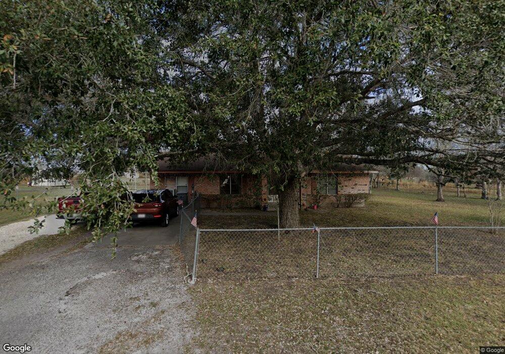 2623 Tonya Ln, Beeville, TX 78102 - photo 1