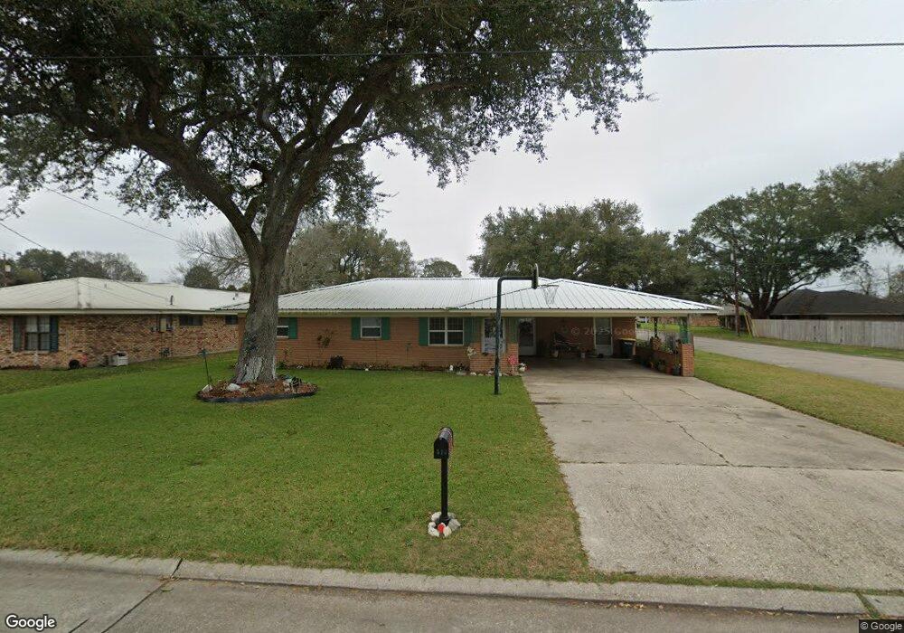 513 Robert s Dr, New Iberia, LA 70560 - photo 1