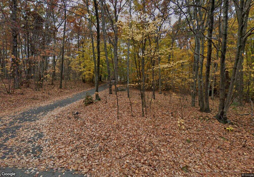 96 Ridge Rd, Upton, MA 01568 - photo 1