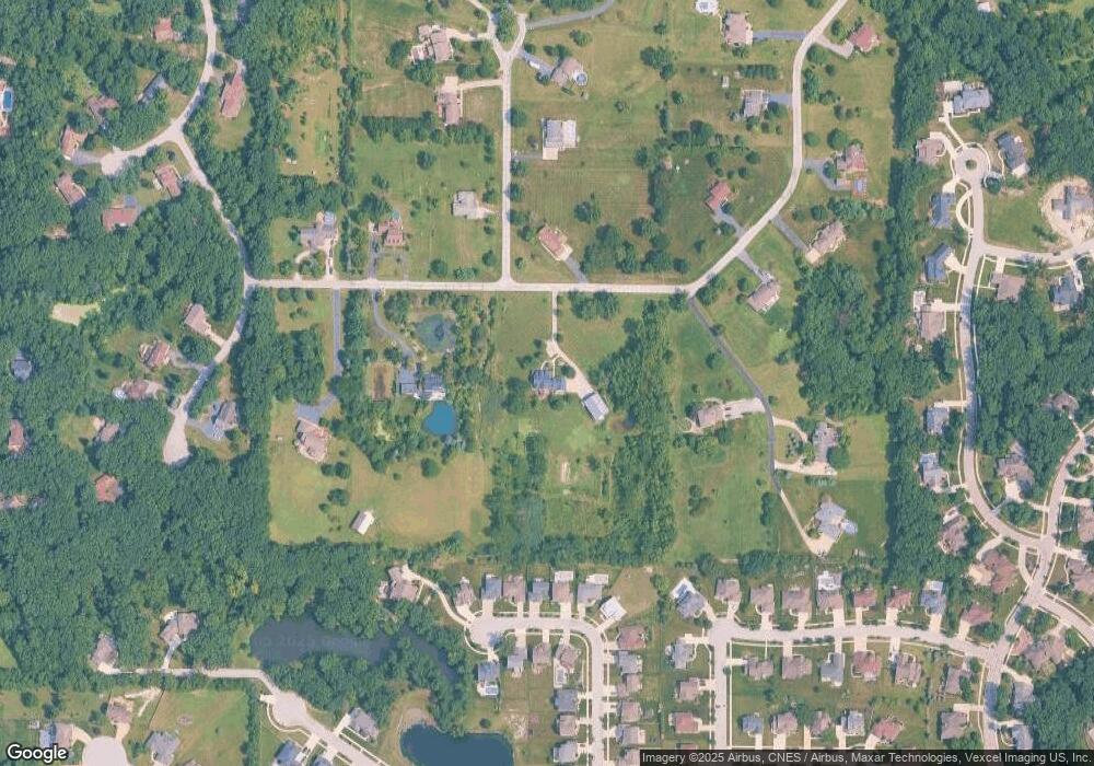 4581 Hillcrest Ct, Crown Point, IN 46307 - photo 1