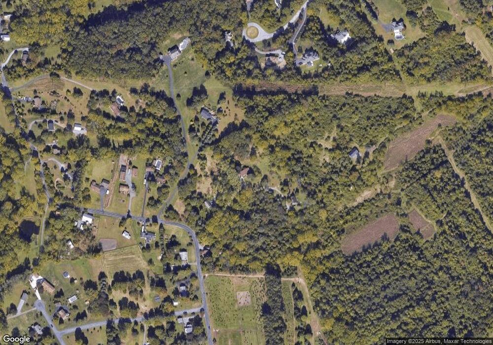 710 Gouglersville Rd, Reading, PA 19608 - photo 1