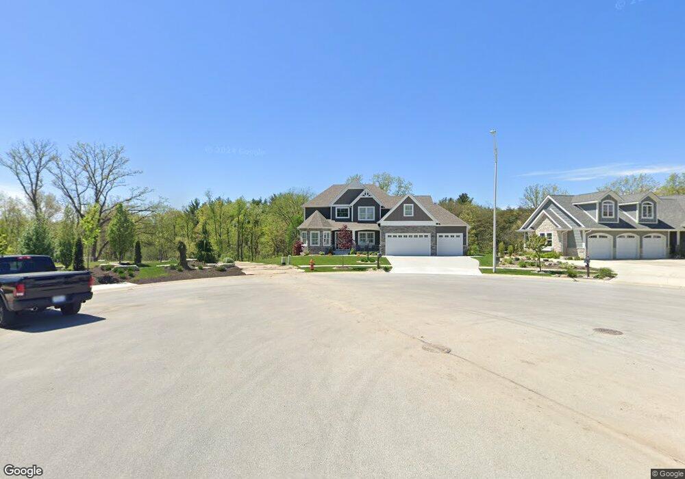 996 Sylvia Ln, Crown Point, IN 46307 - photo 1