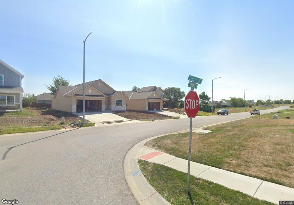 20019 Cornice St, Spring Hill, KS 66083 - photo 1