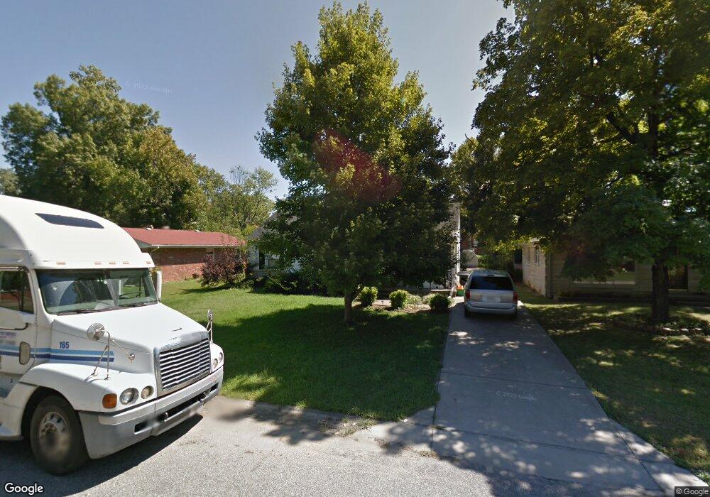 2586 W Robin Rd, New Albany, IN 47150 - photo 1