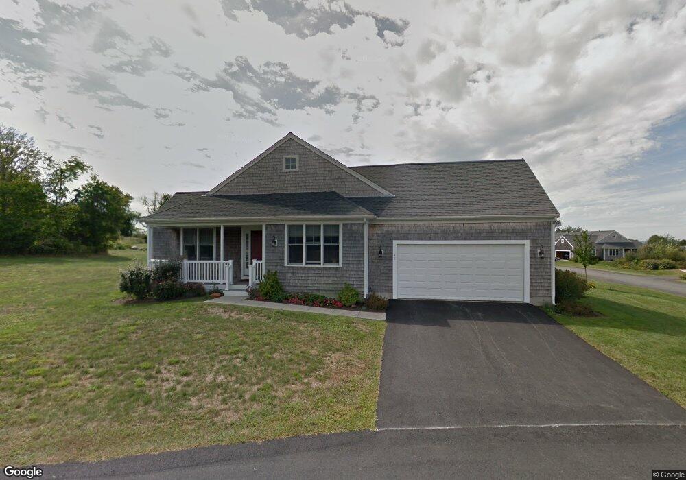 48 Bayridge Dr unit 1, Middletown, RI 02842 - photo 1