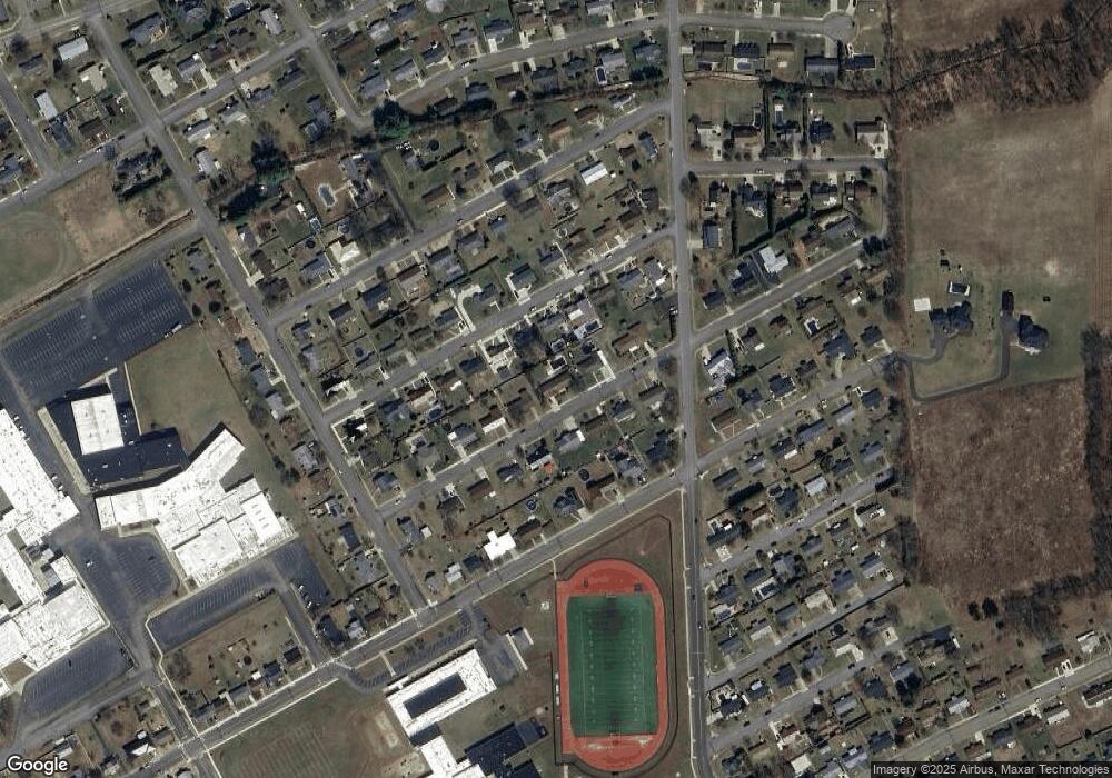 925 E 10th St, Berwick, PA 18603 - photo 1