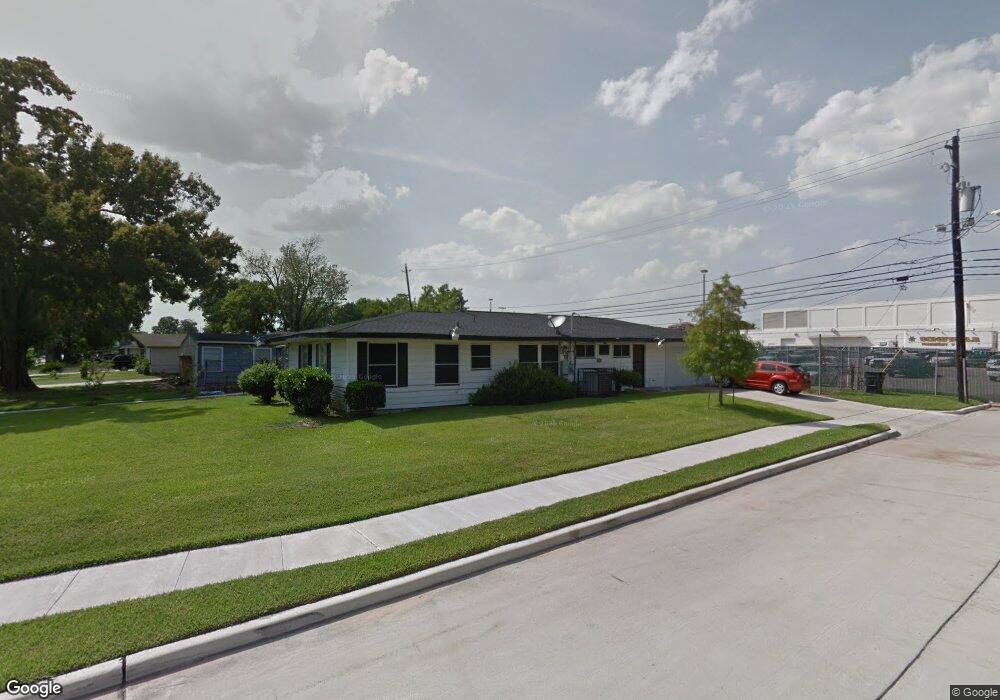 5251 Browncroft St, Houston, TX 77021 - photo 1