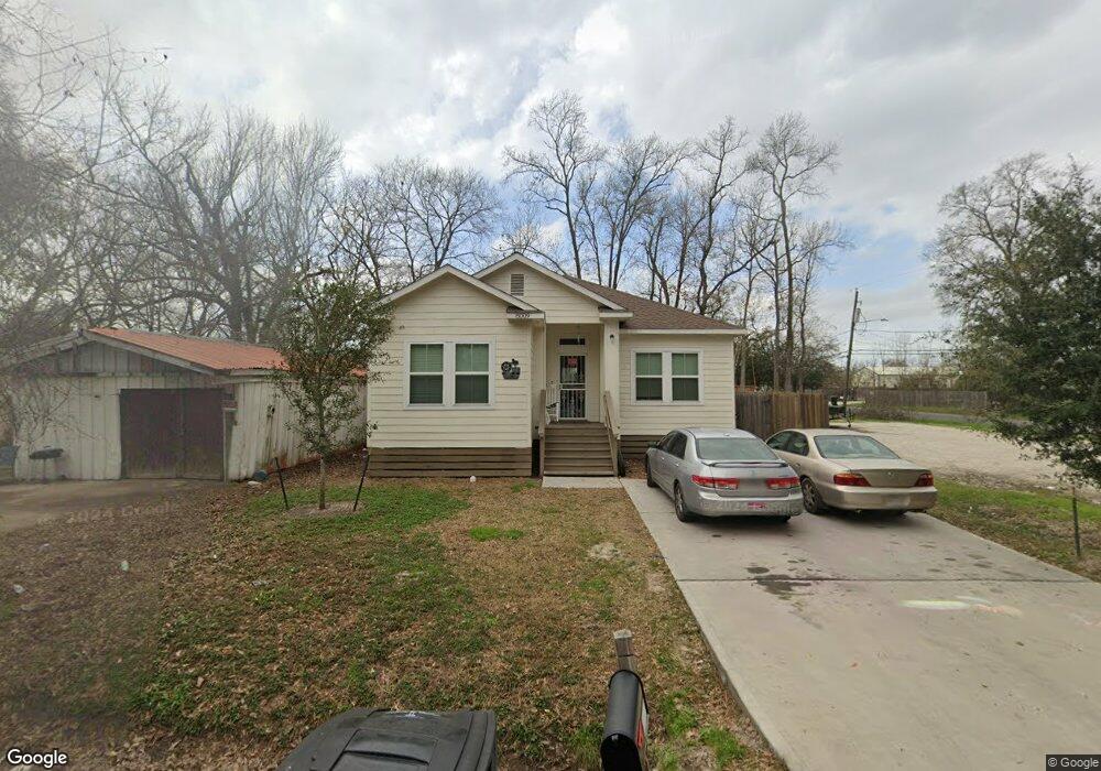 8009 Tower St, Houston, TX 77088 - photo 1