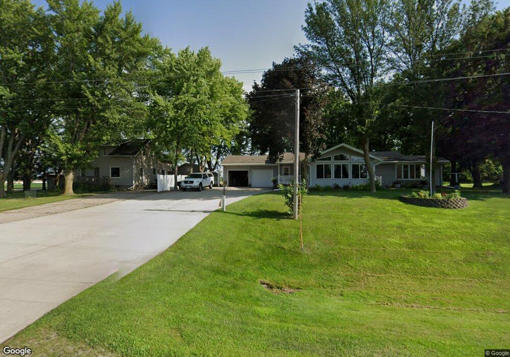 2417 SE Marshall St, Albert Lea, MN 56007 - photo 1