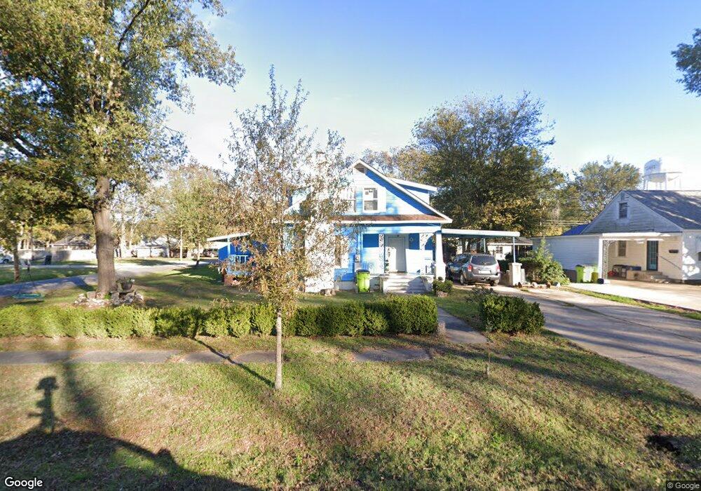 1403 S Porter St, Stuttgart, AR 72160 - photo 1