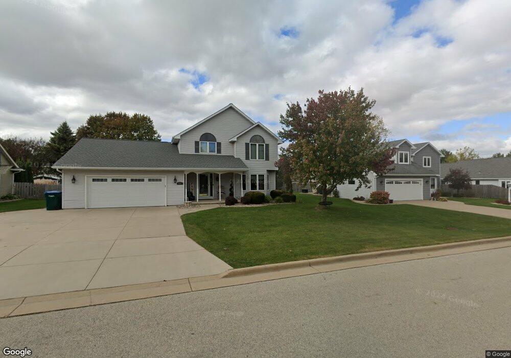 3139 N Whitney Dr, Appleton, WI 54914 - photo 1