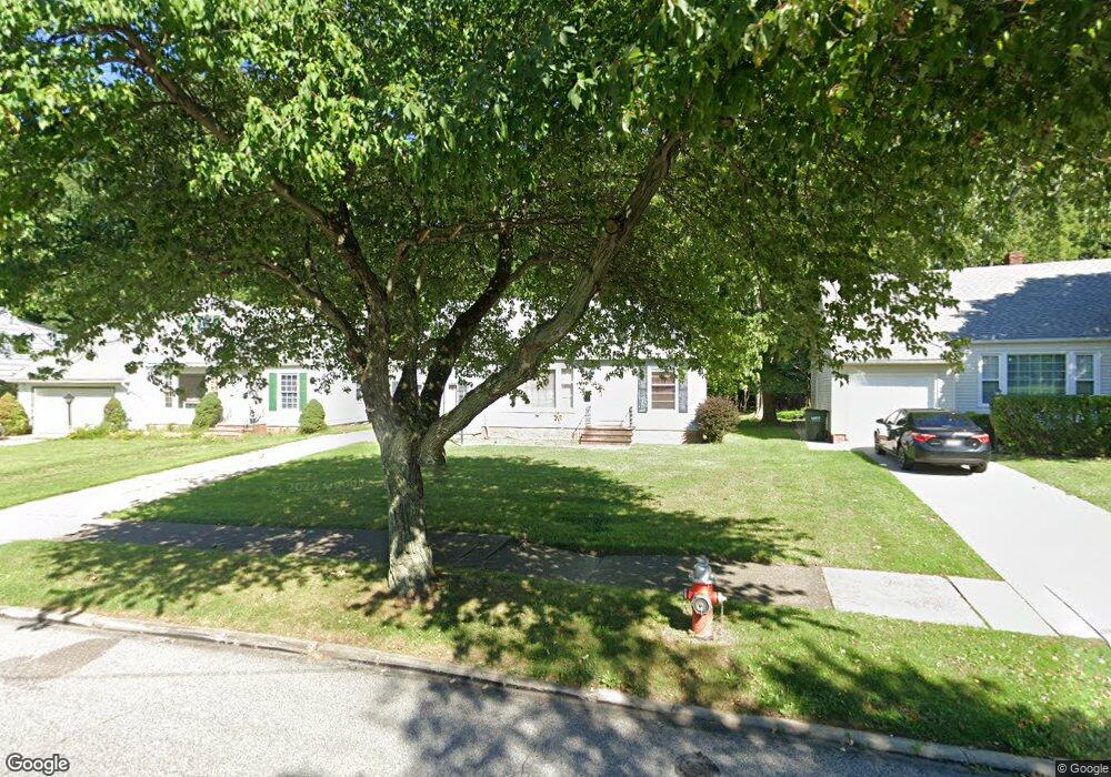 24211 Effingham Blvd, Euclid, OH 44117 - photo 1