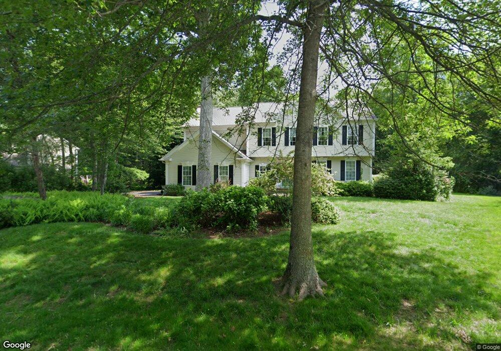 132 Fieldstone Ln, Saunderstown, RI 02874 - photo 1