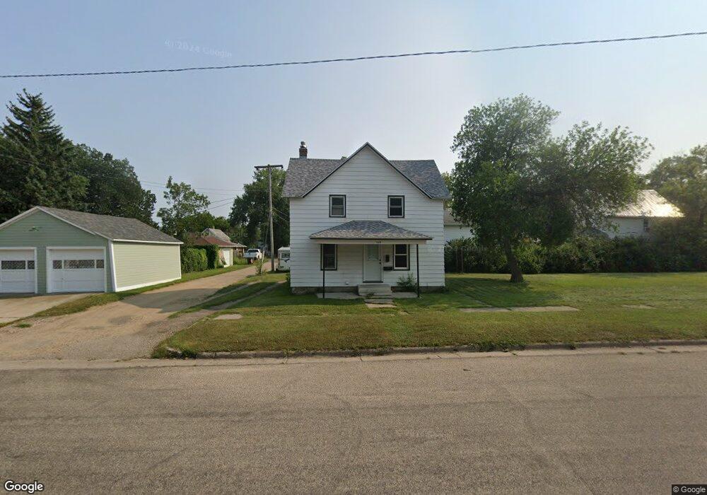512 5th St SE, Jamestown, ND 58401 - photo 1