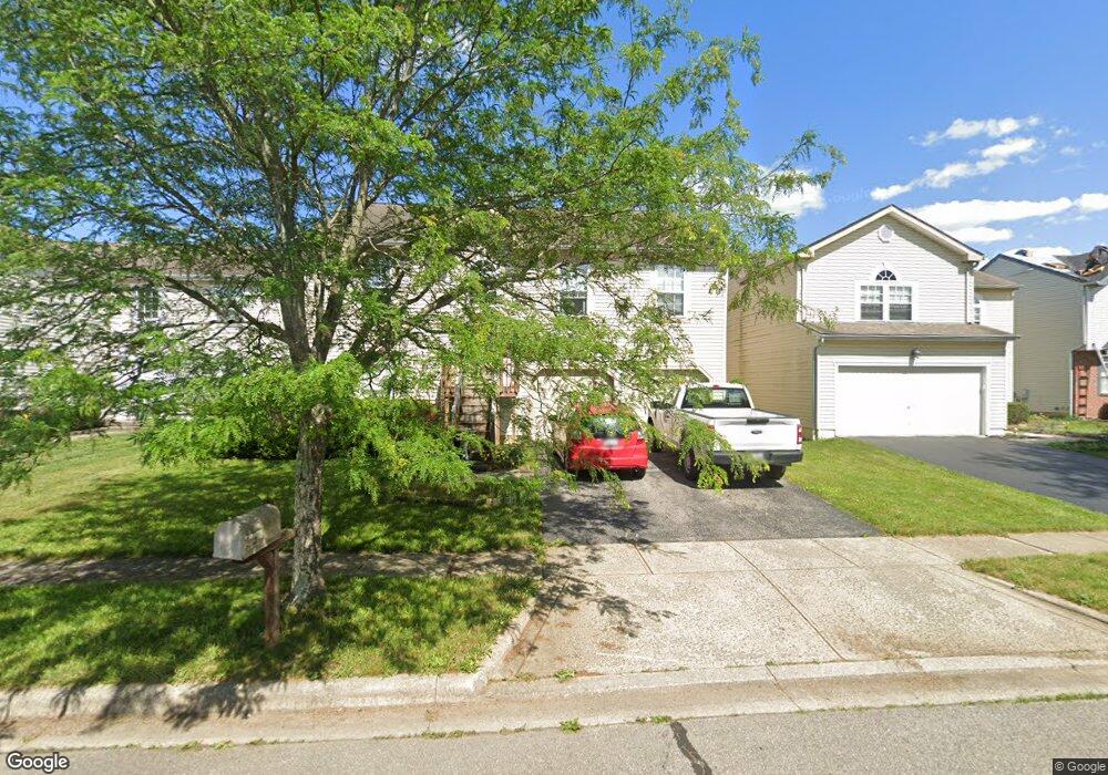 3308 Kady Ln, Columbus, OH 43232 - photo 1