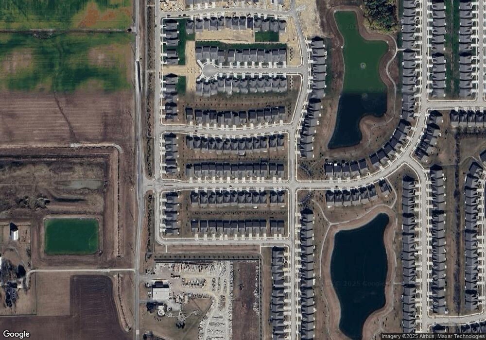 754 Ehrlich Ln, Westfield, IN 46074 - photo 1