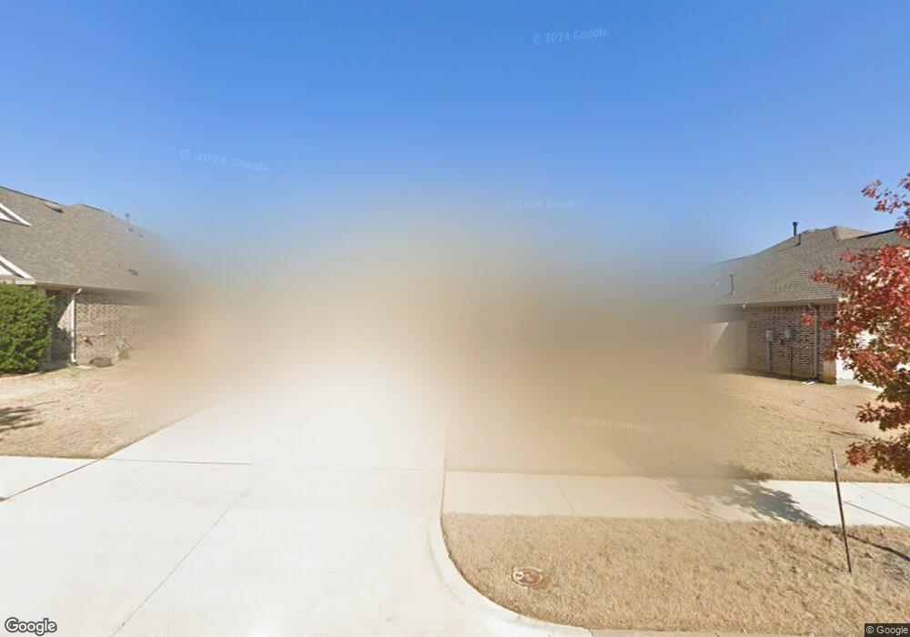 1913 Sapphire St, Denton, TX 76210 - photo 1