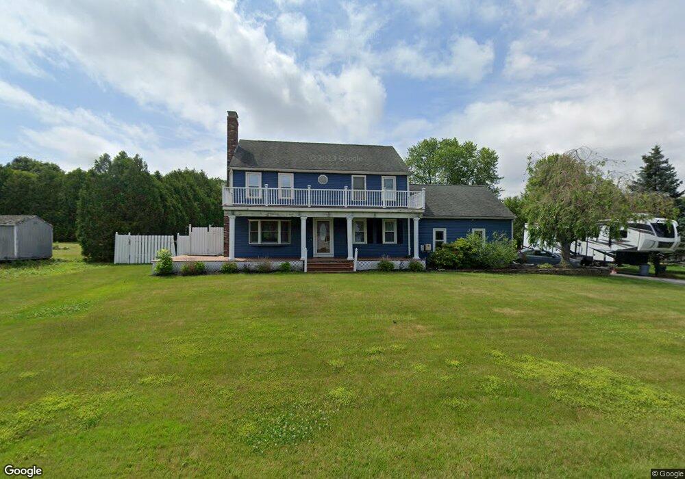 93 Highland View Dr, Sutton, MA 01590 - photo 1