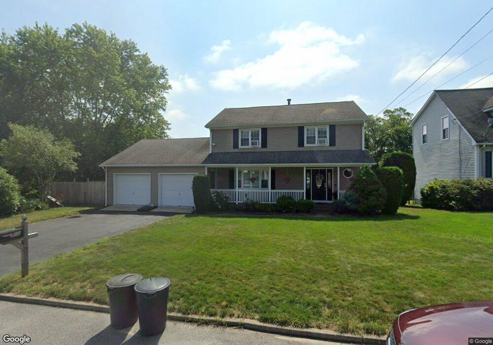21 Locust Glen Ct, Cranston, RI 02921 - photo 1