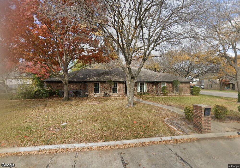 1 Rolling Hills Cir, Denton, TX 76205 - photo 1