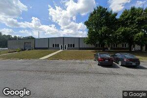 100 Parmelee Dr, Windsor, MO 65360